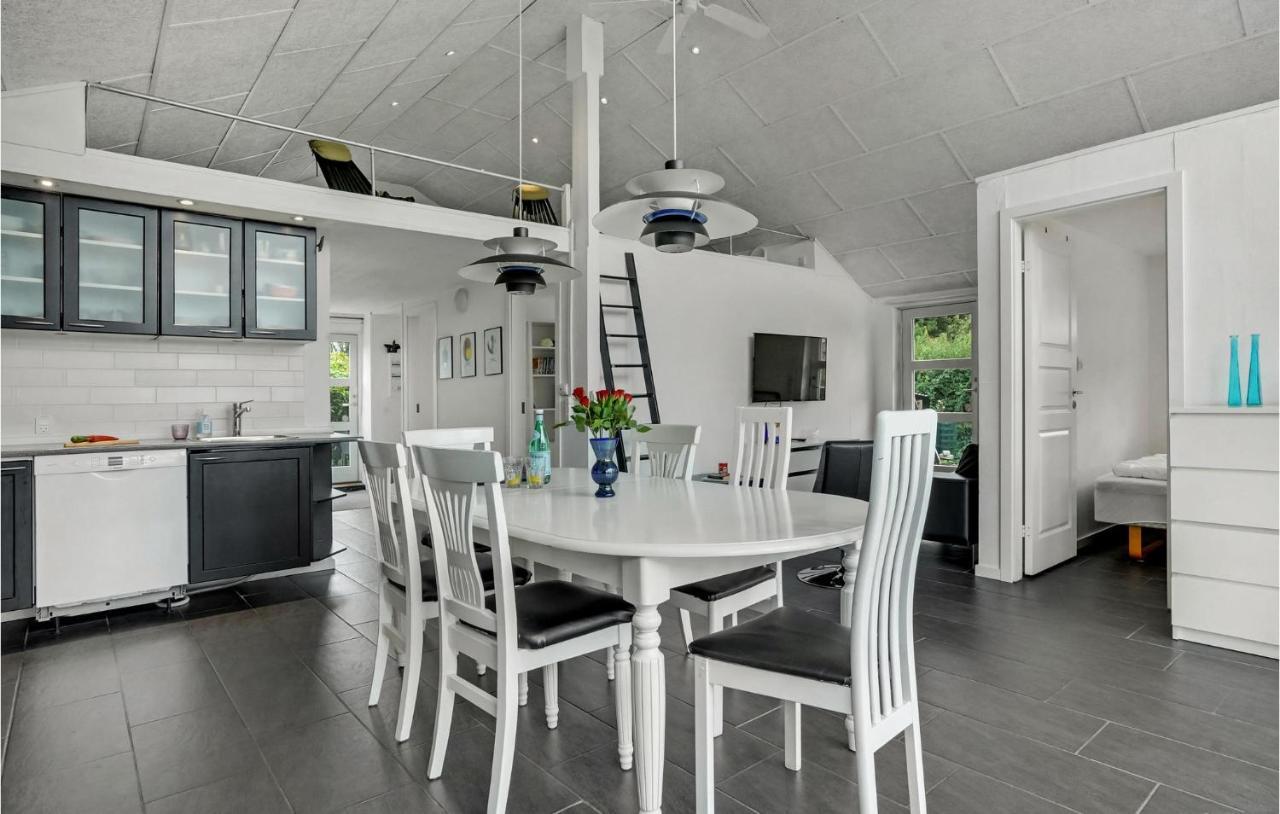 Beautiful Home In Borkop With Kitchen Esterno foto